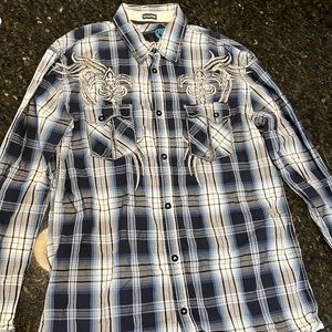 Men’s Roar Plaid Button Up